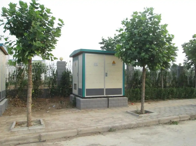 荣昌1000KVA欧式箱式变压器